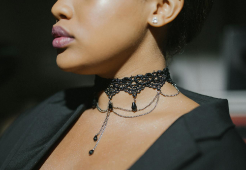 Choker Necklace